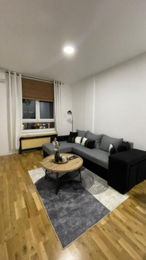 Apartman Mir